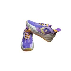 Converse Unisex Basketball shoes in Bright Violet Amarillo Egret Size 9.5